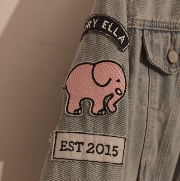 Distressed Ivory Ella Denim Jacket - Picture 6 of 6